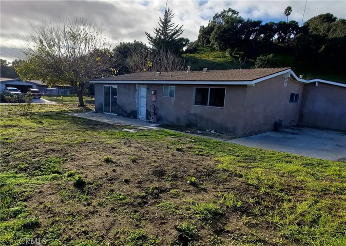 3806 Via Mitad, Lompoc, California 93436