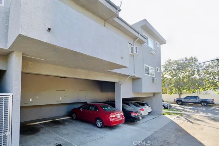 11825 National Boulevard 5, Los Angeles, California 90064