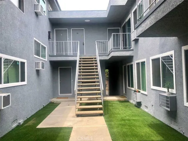 11825 National Boulevard 5, Los Angeles, California 90064
