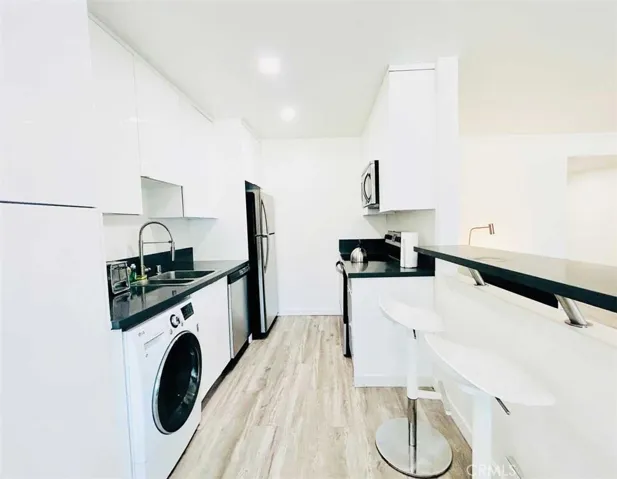 11825 National Boulevard 5, Los Angeles, California 90064
