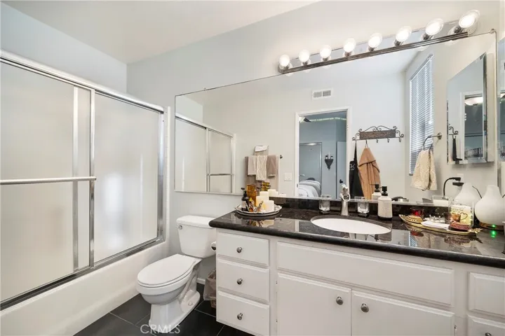9 Redstone, Aliso Viejo, California 92656