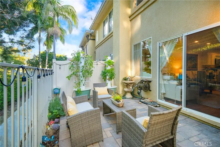 9 Redstone, Aliso Viejo, California 92656