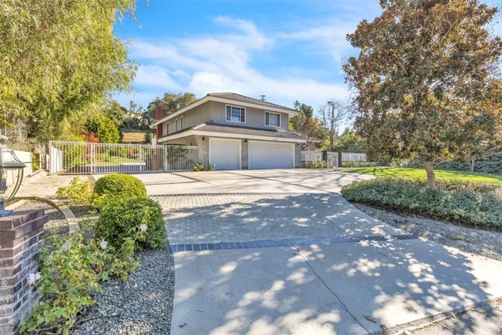 1210 Encinas Drive, La Habra Heights, California 90631