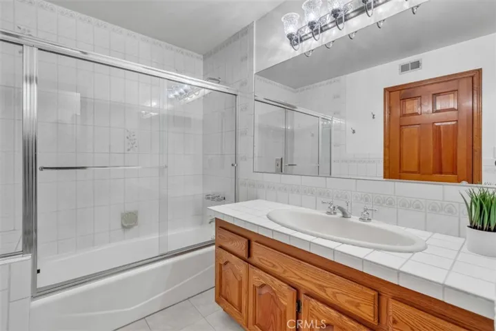 1210 Encinas Drive, La Habra Heights, California 90631