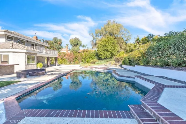 1210 Encinas Drive, La Habra Heights, California 90631