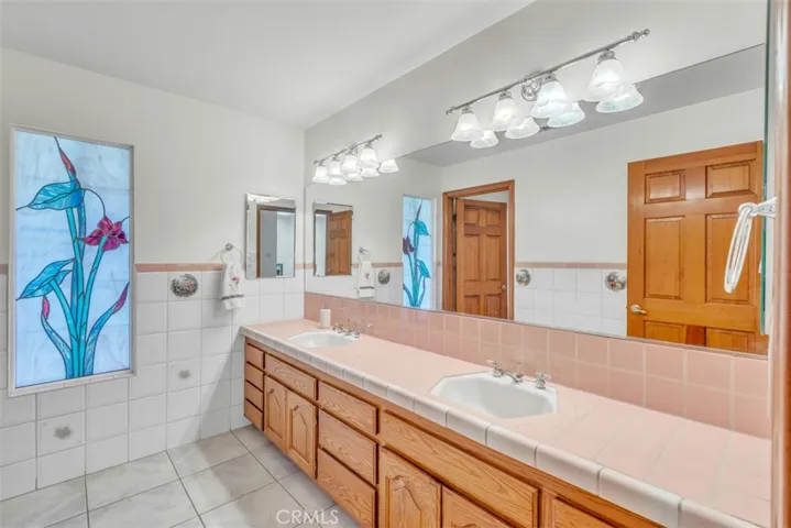 1210 Encinas Drive, La Habra Heights, California 90631