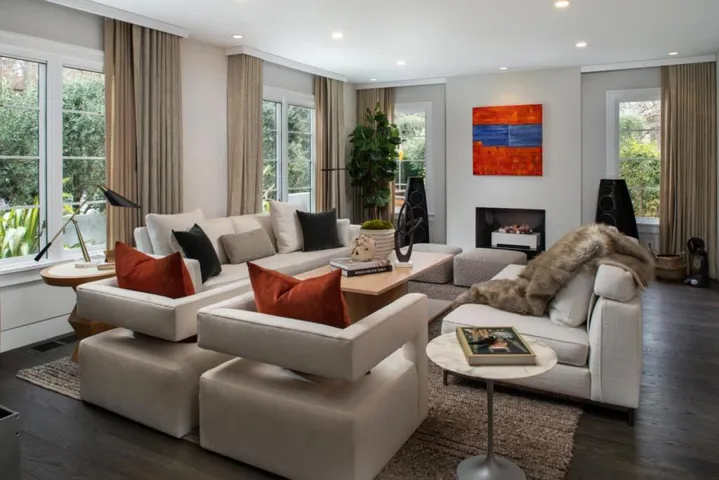 2070 Waverley Street, Palo Alto, California 94301