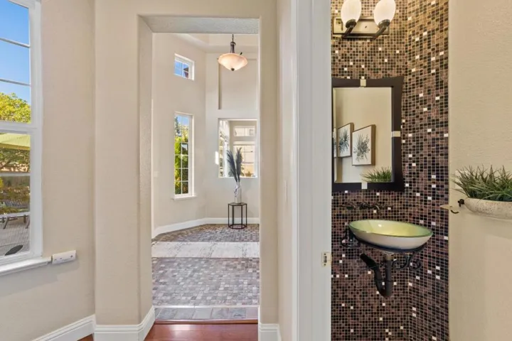 6035 Southerness Drive, El Dorado Hills, California 95762