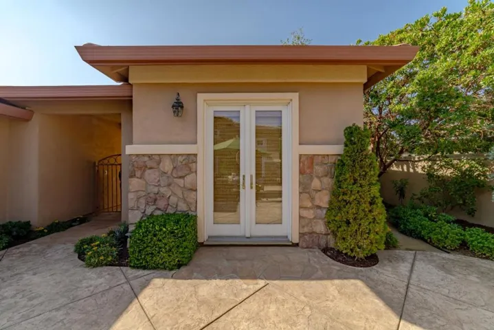 6035 Southerness Drive, El Dorado Hills, California 95762