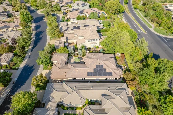 6035 Southerness Drive, El Dorado Hills, California 95762
