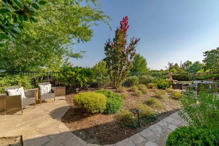 6035 Southerness Drive, El Dorado Hills, California 95762