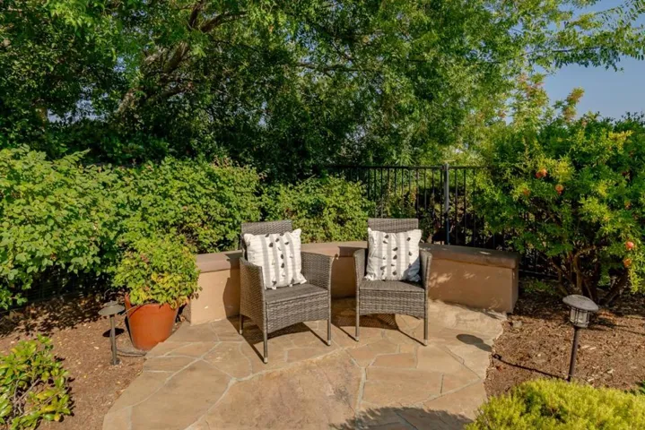 6035 Southerness Drive, El Dorado Hills, California 95762