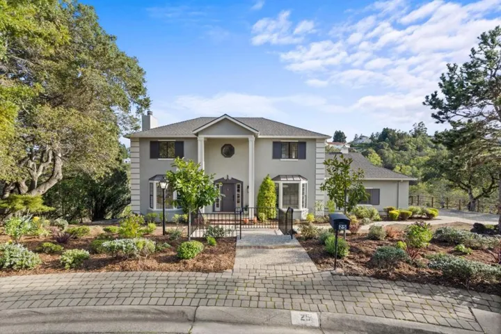 25 Persimmon Court, Hillsborough, California 94010