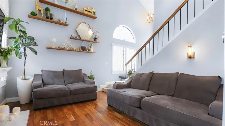 26121 Las Flores B, Mission Viejo, California 92691