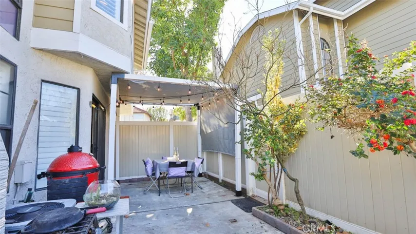 26121 Las Flores B, Mission Viejo, California 92691