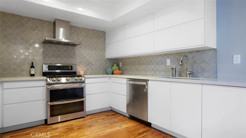 26121 Las Flores B, Mission Viejo, California 92691