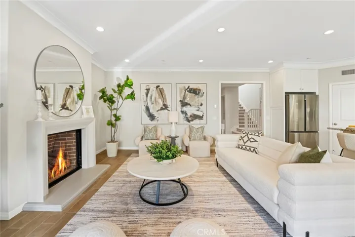 309 Berkshire, Irvine, California 92620