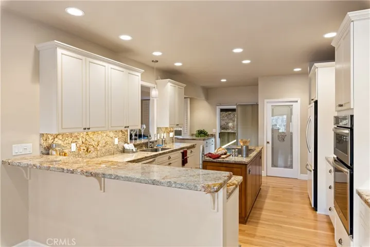 18790 Oak Grove Road, Hidden Valley Lake, California 95467