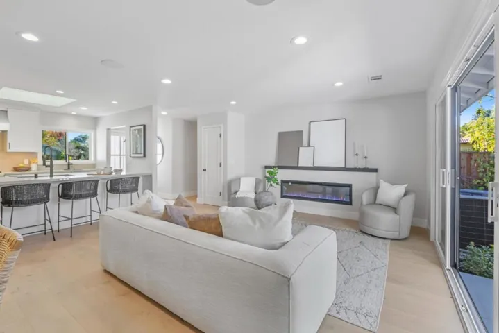 638 Georgia Avenue, Palo Alto, California 94306