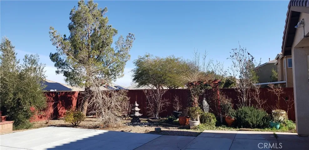 16602 Jasmine Street, Victorville, California 92395