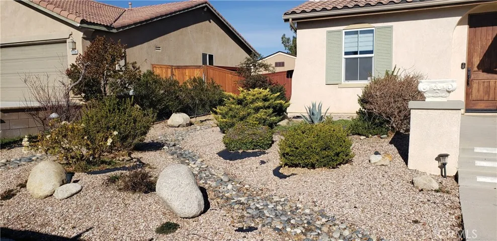 16602 Jasmine Street, Victorville, California 92395