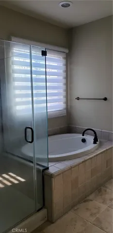 16602 Jasmine Street, Victorville, California 92395