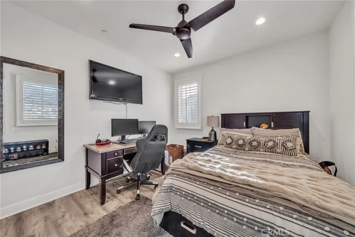 3nd upstairs bedroom