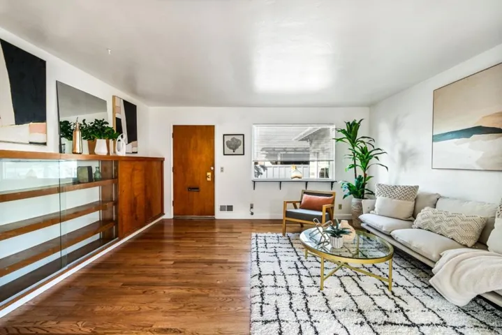 582 Newton Street, Monterey, California 93940