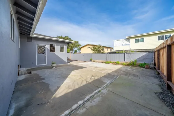 582 Newton Street, Monterey, California 93940