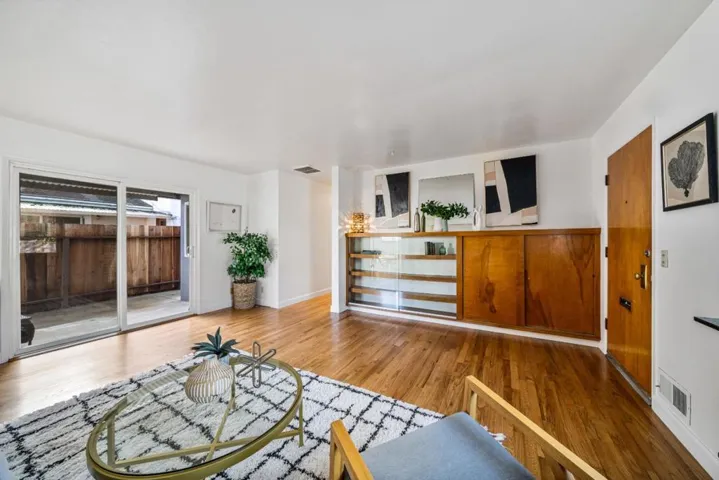 582 Newton Street, Monterey, California 93940