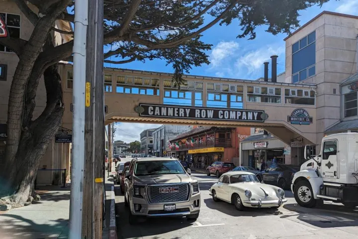 582 Newton Street, Monterey, California 93940