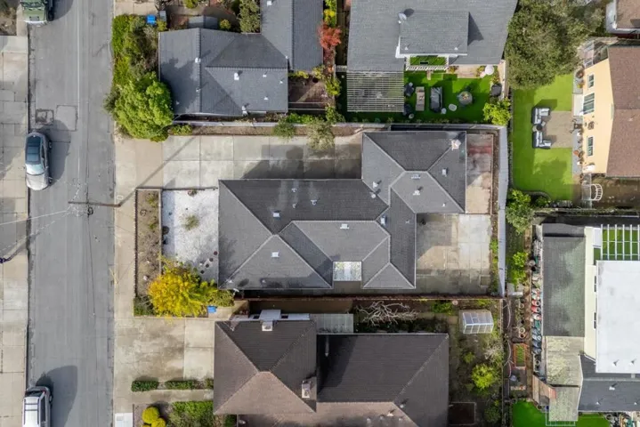 582 Newton Street, Monterey, California 93940
