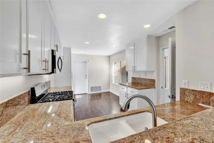 185 Encantado, Rancho Santa Margarita, California 92688