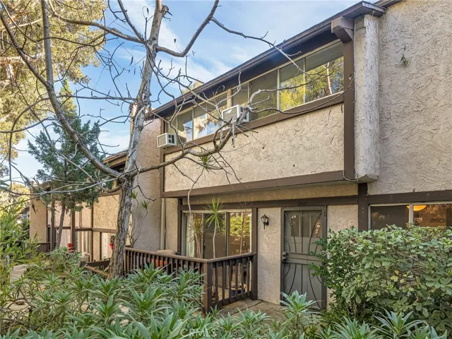 Located in a very quite part of the community with fenced patio.  Enjoy the peaceful surroundings and spacious layout.  Note the uper level overhanging making for a larger layout than may of the homes