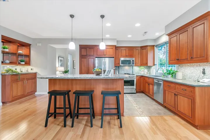 35408 Terra Cotta Cir, Fremont, California 94536