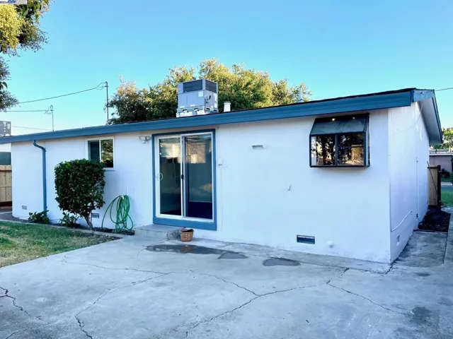 127 23rd St, Tracy, California 95376
