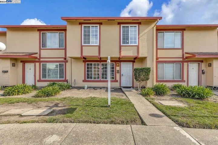 27384 Marigold Ct, Hayward, California 94545