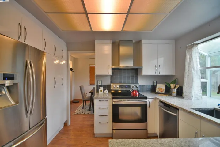 178 Pavon, Hercules, California 94547