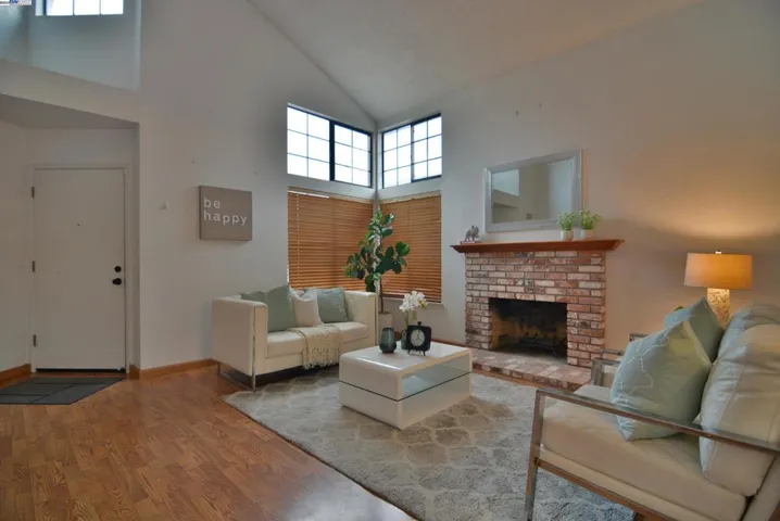 178 Pavon, Hercules, California 94547