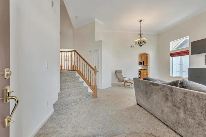 2121 Cypress Street, Hollister, California 95023