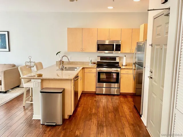 1501 Front St. 206, San Diego, California 92101