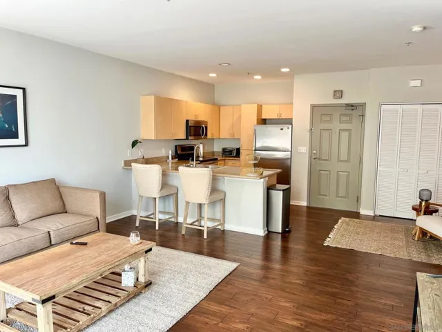 1501 Front St. 206, San Diego, California 92101