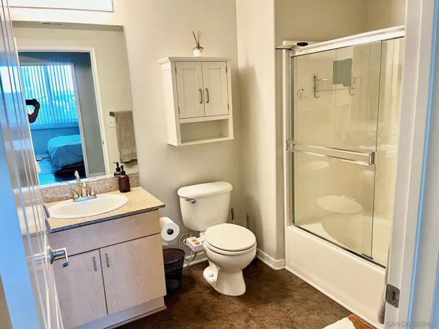 1501 Front St. 206, San Diego, California 92101