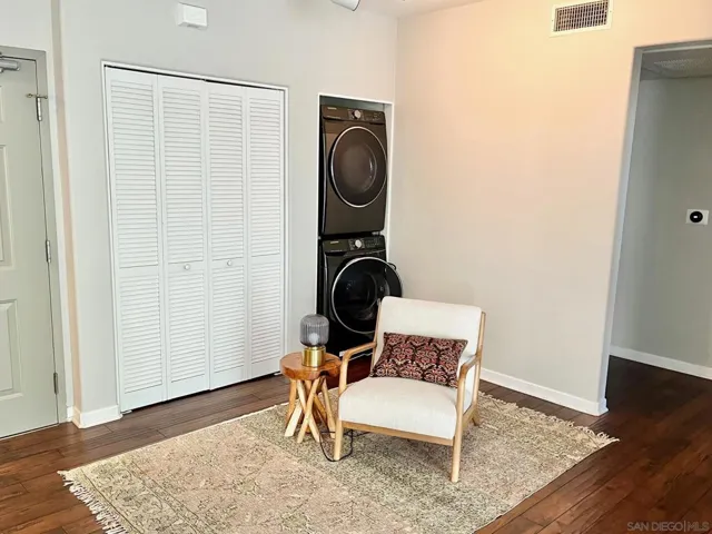 1501 Front St. 206, San Diego, California 92101