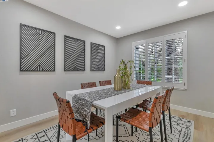 7758 Creekside Dr, Pleasanton, California 94588
