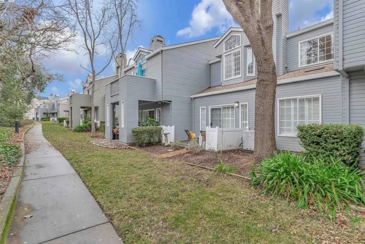 7758 Creekside Dr, Pleasanton, California 94588