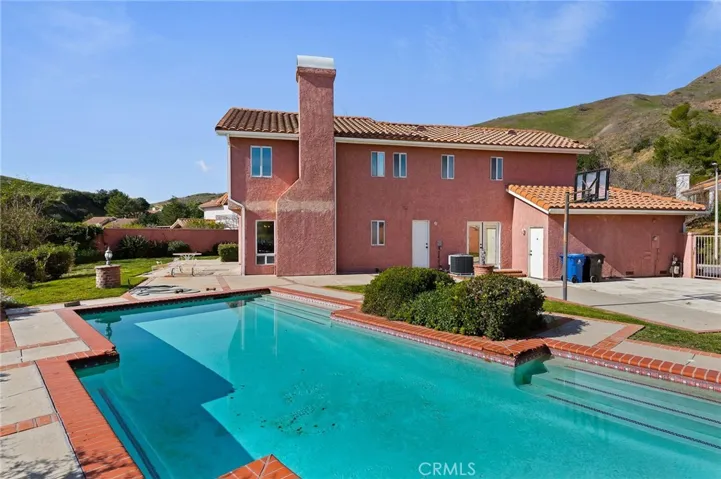 17846 Oakrock Court, Granada Hills, California 91344