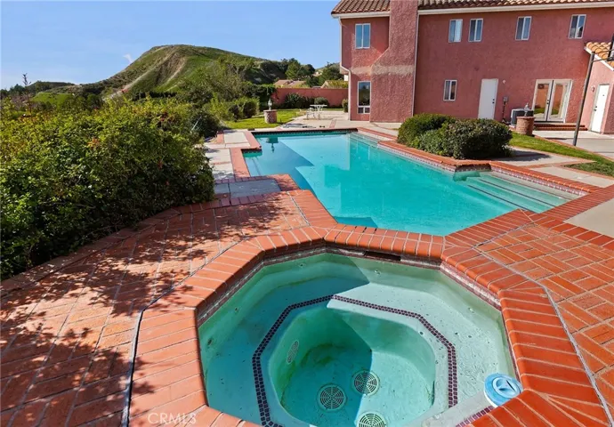 17846 Oakrock Court, Granada Hills, California 91344