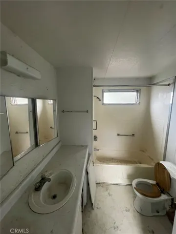 3228 Ogden Road, Lucerne, California 95458
