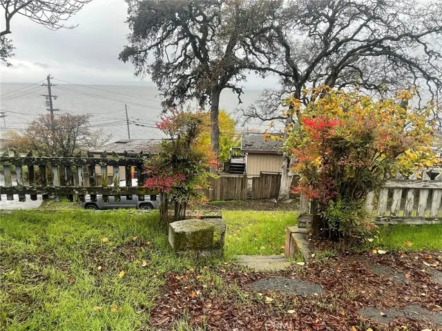 3228 Ogden Road, Lucerne, California 95458